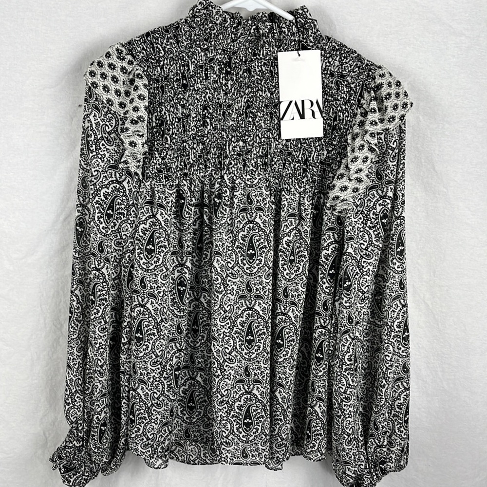 Zara medium swing top nwt